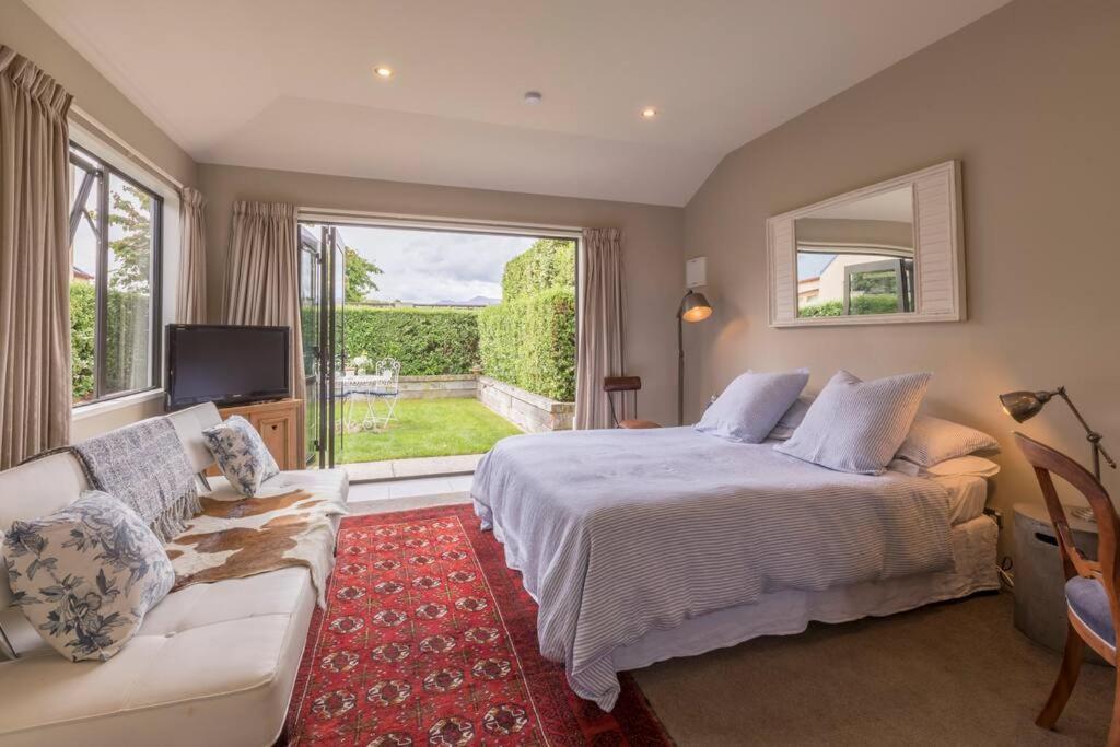 Private, Tasteful Studio Apartman Wanaka Kültér fotó